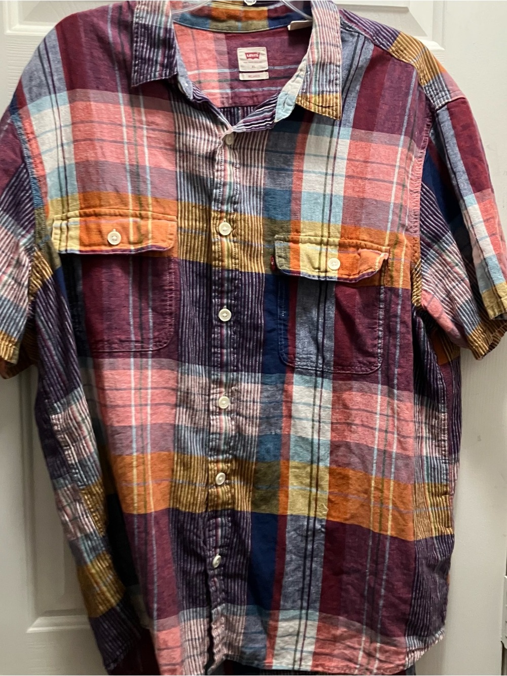 Vintage levi’s relaxed fit mens XL short Sleeve Cotton/linen Button shirt